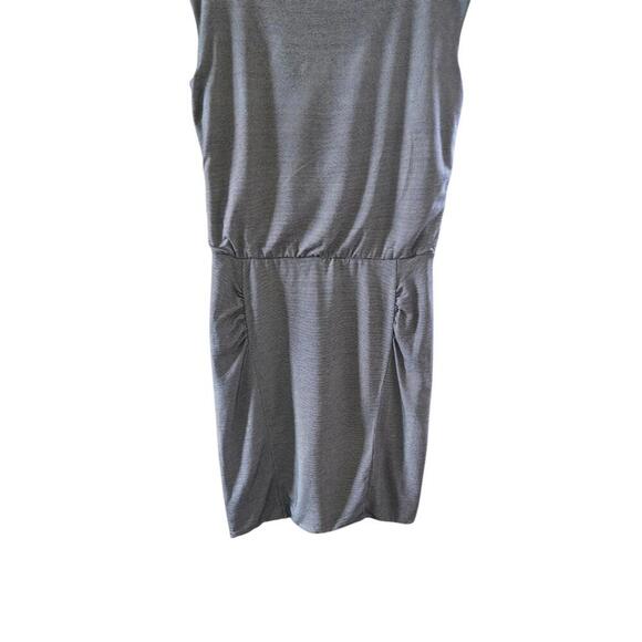 Athleta Gray Sleeveless Casual Women's Dress - Picture 3 of 6